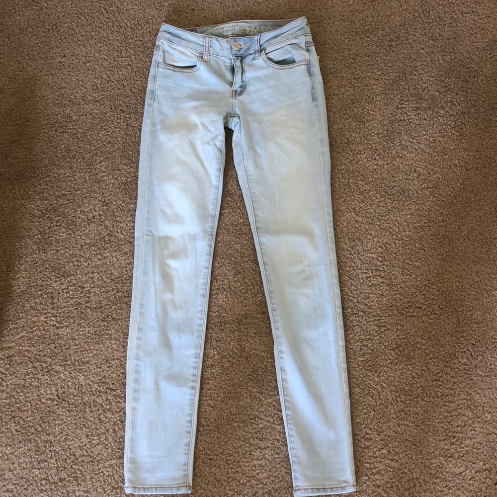 American Eagle Light Wash Jegging